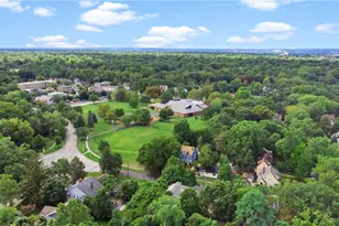 1683 Colonial Dr, Loveland, OH 44118 - Photo 48