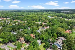 1683 Colonial Dr, Loveland, OH 44118 - Photo 46