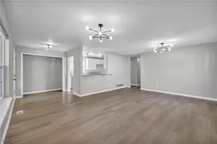 2364 E 59th St, Loveland, OH 44104 - Photo 8