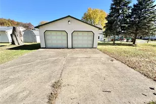 1693 Elfleda St, Lorain, OH 44055 - Photo 40