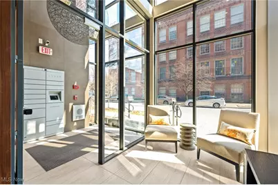 2044 Random Road #301, Loveland, OH 44106 - Photo 2