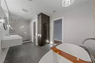 2044 Random Rd, Loveland, OH 44106 - Photo 26