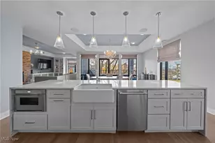 2044 Random Rd, Loveland, OH 44106 - Photo 18