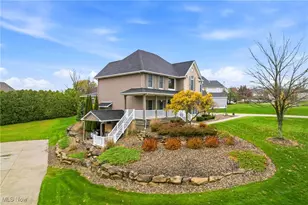 52 Lakhani Ln, Canfield, OH 44406 - Photo 2