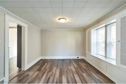 355 Cuyahoga Street, Akron, OH 44310 - Photo 10