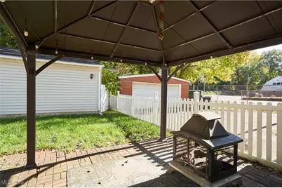 355 Cuyahoga Street, Akron, OH 44310 - Photo 6