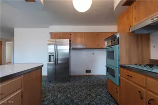 163 N 15th St, Weirton, WV 26062 - Photo 30