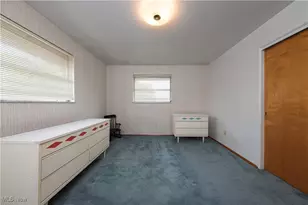 163 N 15th St, Weirton, WV 26062 - Photo 20