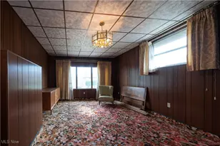 163 N 15th St, Weirton, WV 26062 - Photo 34