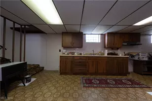 163 N 15th St, Weirton, WV 26062 - Photo 38