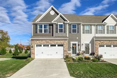 1525 Spruce Hill Drive, Stow, OH 44224 - Photo 2