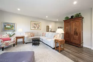 1525 Spruce Hill Dr, Stow, OH 44224 - Photo 8