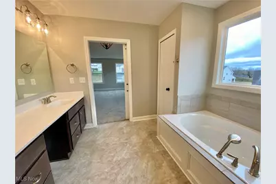 2335 Ledgestone Drive NW, Uniontown, OH 44685 - Photo 20