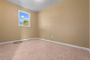 19 Suzanne St, Little Hocking, OH 45742 - Photo 12