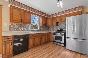 19 Suzanne St, Little Hocking, OH 45742 - Photo 8