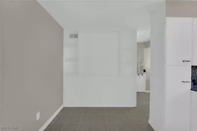 23198 Gay Street, Euclid, OH 44123 - Photo 12