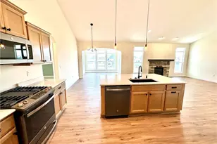 2319 Ledgestone Dr NW, Uniontown, OH 44685 - Photo 6