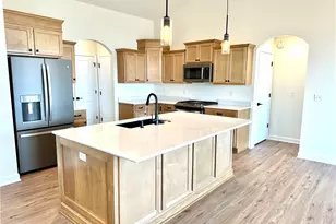 2319 Ledgestone Dr NW, Uniontown, OH 44685 - Photo 22