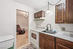 8055 Memory Ln, Canfield, OH 44406 - Photo 24