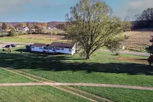 25819 New Guilford Rd, Martinsburg, OH 43037 - Photo 16