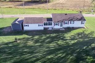 25819 New Guilford Rd, Martinsburg, OH 43037 - Photo 2