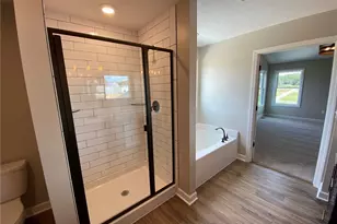 2244 Ledgestone Dr NW, Uniontown, OH 44685 - Photo 18