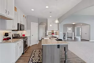 2490 Ledgestone Dr NW, Uniontown, OH 44685 - Photo 2