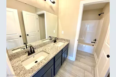 2255 Ledgestone Drive NW, Uniontown, OH 44685 - Photo 24