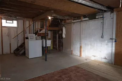 167 Pioneer Street, Akron, OH 44305 - Photo 30