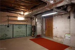 167 Pioneer St, Akron, OH 44305 - Photo 28