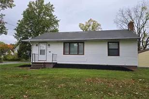 2002 Bancroft Ave, Youngstown, OH 44514 - Photo 2