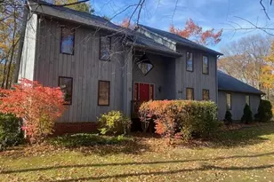 200 Greentree Circle, Aurora, OH 44202 - Photo 1