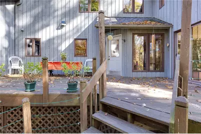 200 Greentree Circle, Aurora, OH 44202 - Photo 12