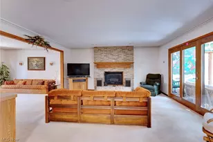 200 Greentree Circle, Aurora, OH 44202 - Photo 20