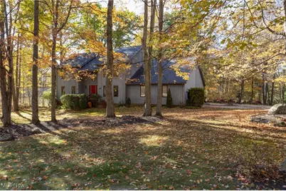 200 Greentree Circle, Aurora, OH 44202 - Photo 6