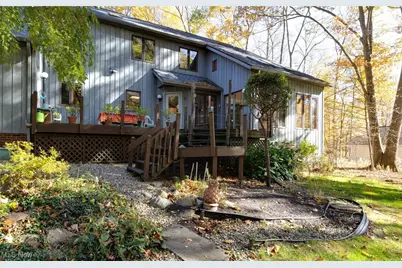 200 Greentree Circle, Aurora, OH 44202 - Photo 10