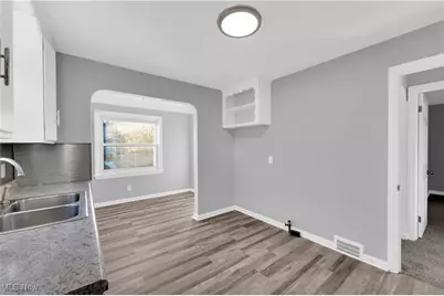 3424 Fortune Avenue, Parma, OH 44134 - Photo 6