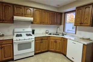 2835 Bailey Rd, Cuyahoga Falls, OH 44221 - Photo 4