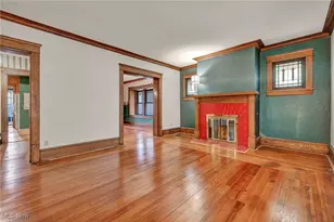 113 N Highland Ave, Akron, OH 44303 - Photo 8