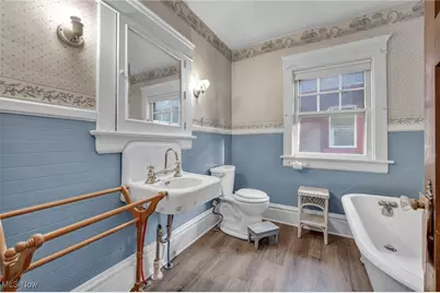 113 N Highland Avenue, Akron, OH 44303 - Photo 22