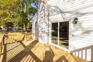 4553 Porter Rd, North Olmsted, OH 44070 - Photo 8