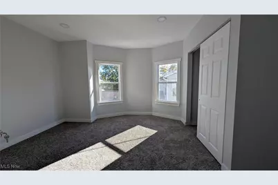 6089 Dunham Road, Maple Heights, OH 44137 - Photo 22