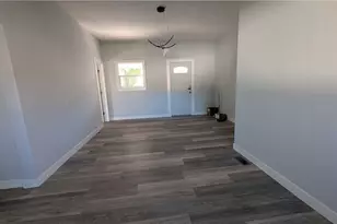 6089 Dunham Rd, Maple Heights, OH 44137 - Photo 12