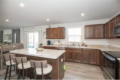 34399 Sylvia Drive, Eastlake, OH 44095 - Photo 8