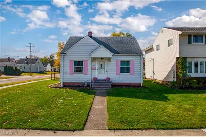346 E 329th Street, Willowick, OH 44095 - Photo 1