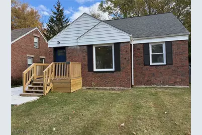 325 E 257 Street, Euclid, OH 44132 - Photo 1