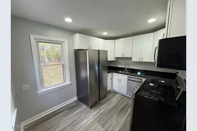 325 E 257 Street, Euclid, OH 44132 - Photo 10