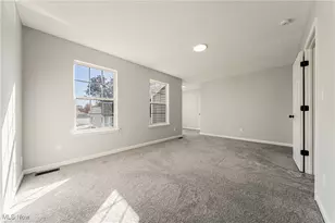 2394 E 39th St, Loveland, OH 44115 - Photo 24