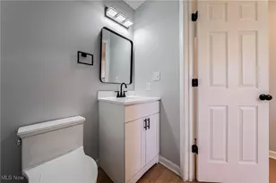 2394 E 39th St, Loveland, OH 44115 - Photo 18