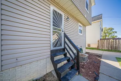 2394 E 39th Street, Loveland, OH 44115 - Photo 40